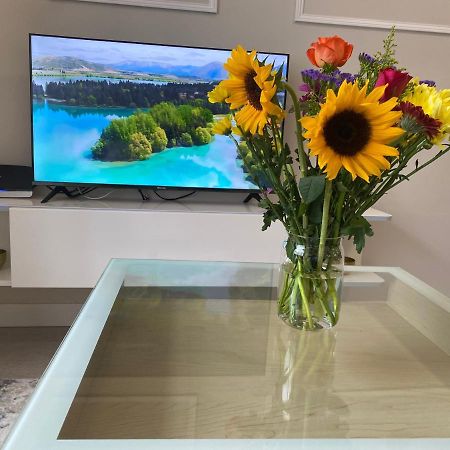 Stunning Apartment In Leeds- Financial District Leeds  Zewnętrze zdjęcie