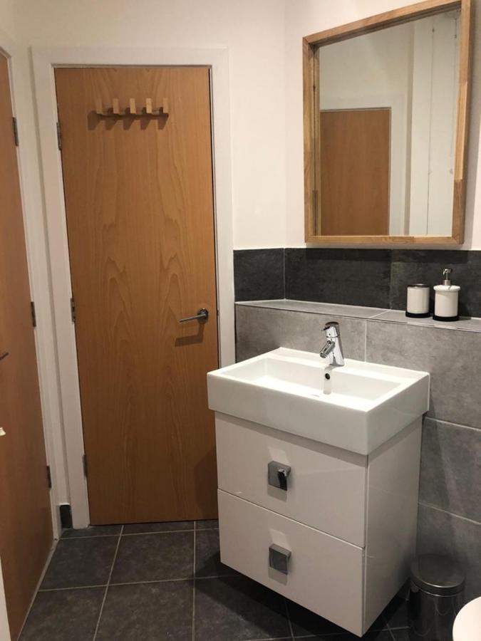 Stunning Apartment In Leeds- Financial District Leeds  Zewnętrze zdjęcie