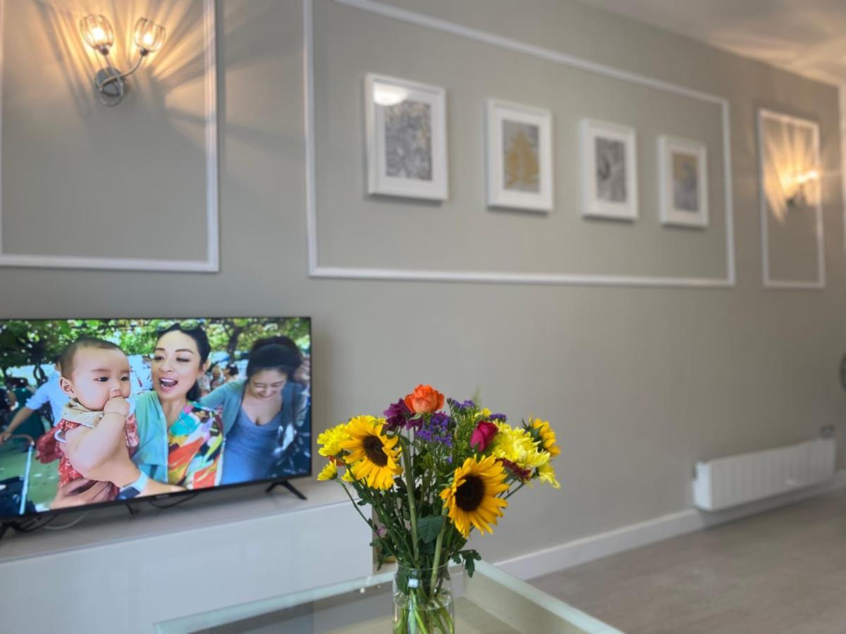 Stunning Apartment In Leeds- Financial District Leeds  Zewnętrze zdjęcie